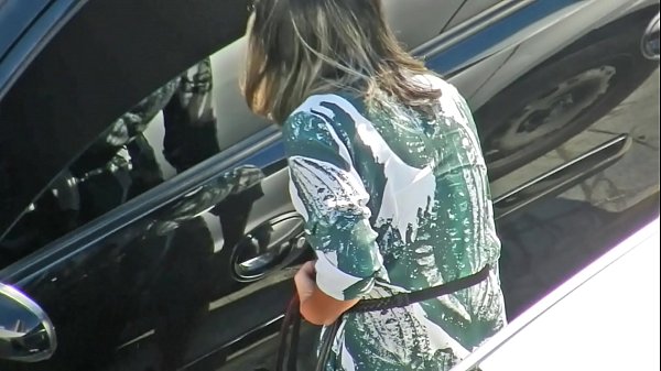 Mais um upskirt